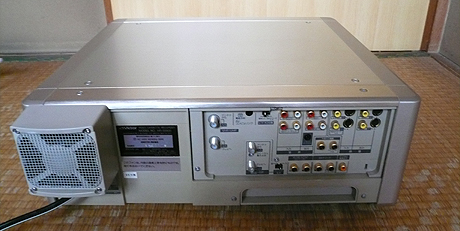 HR-20000 背面