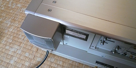 HR-W1 背面の大きな冷却ファン