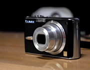 LUMIX_FX07  łɂPVb^[܂