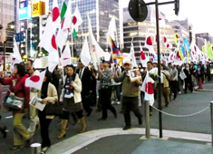 東京の渋谷、六本木、日比谷などで尖閣抗議デモが度々行われた